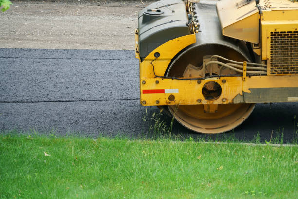 Reasons to Select Us for Your Driveway Paving Requirements in Pontiac, MI